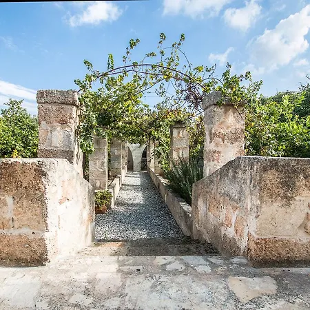 Lantgård Masseria Borgo San Marco *
